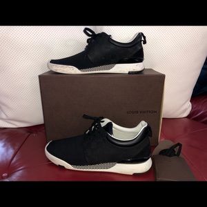 Louis Vuitton Sneakers